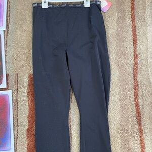 Shimmered Iconic Black Leggings from Yitty